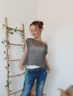 Knitted Sleevless Top